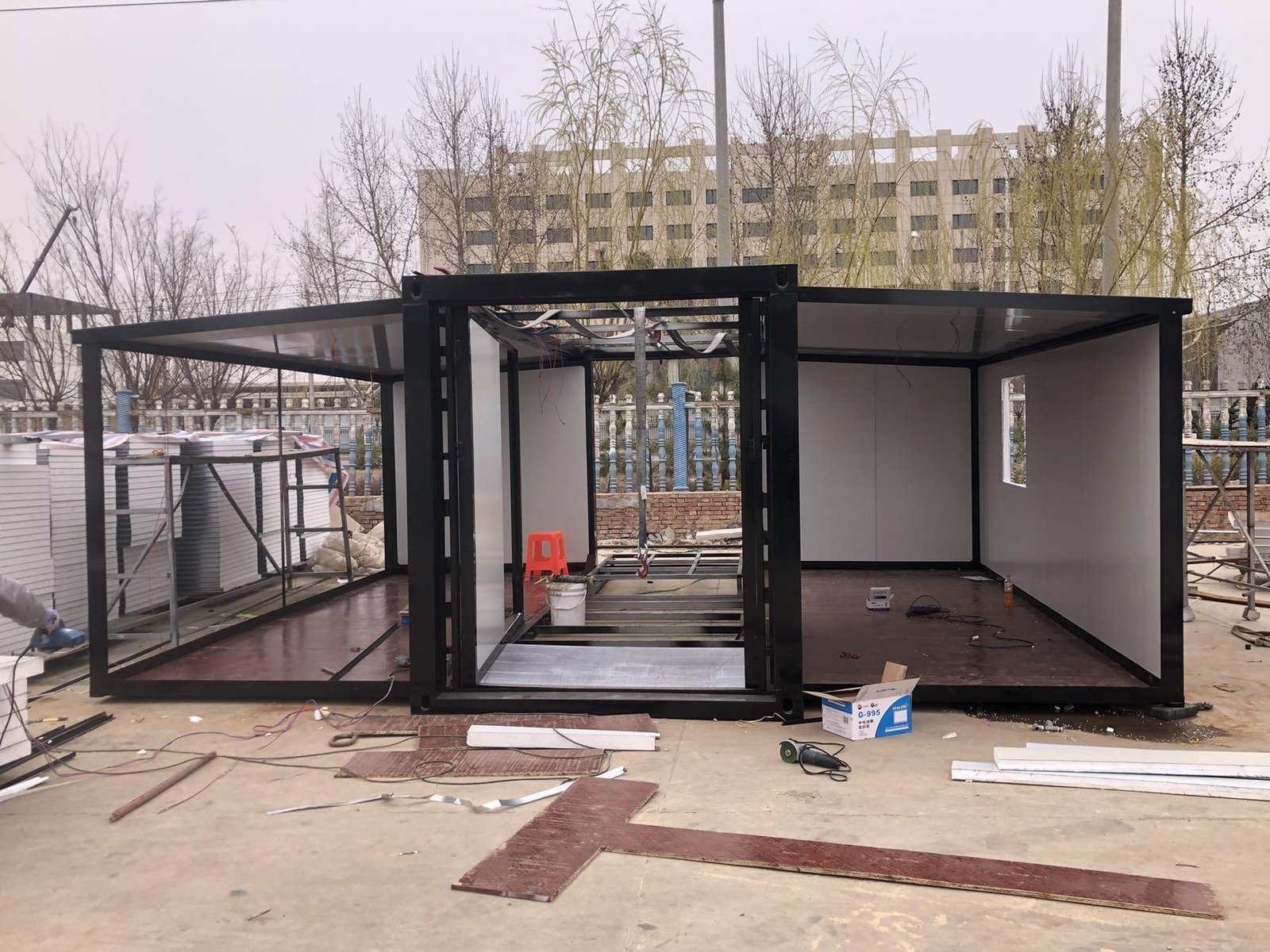 Winter Use High Insulation Expandable Container House Waterproof Prefab Modular Home for Cold Climate Areas 1 Winter Use High Insulation Expandable Container House Waterproof Prefab Modular Home for Cold Climate Areas